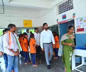 ఉప్పుమడుగ కేజీబీవీని ఆకస్మికంగా తనిఖీ చేసిన కలెక్టర్ సత్యప్రసాద్