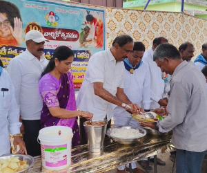 రోగుల సహాయకులకు పదేళ్లుగా ఉచిత అన్నప్రసాదం