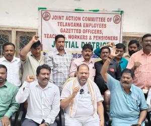 ఉద్యోగుల ఉపాధ్యాయ పెన్షనర్ల సమస్యలన్నీ వెంటనే పరిష్కరించాలి సెప్టెంబర్ 10న ఛలో హైదరాబాద్ టీజీజెఏసి రాష్ట్ర చైర్మన్ మారం జగదీశ్వర్