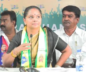 మహిళలపై అసభ్య వ్యాఖ్యలు చేస్తే కేసులు పెట్టాలి: కల్వకుంట్ల కవిత