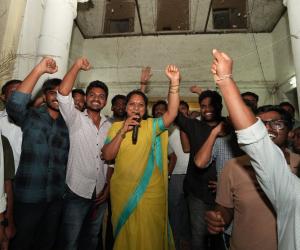 ఓయూకు హామీ ఇచ్చిన రూ.1,000 కోట్లు ఏమయ్యాయి?: ప్రశ్నించిన  కవిత